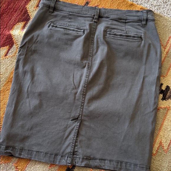 Anthro Pilcro Khaki Green Chino Skirt Sz 10 - Picture 10 of 10
